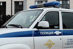 Россиянин напал на школьницу во дворе дома и приставил к ее лицу нож